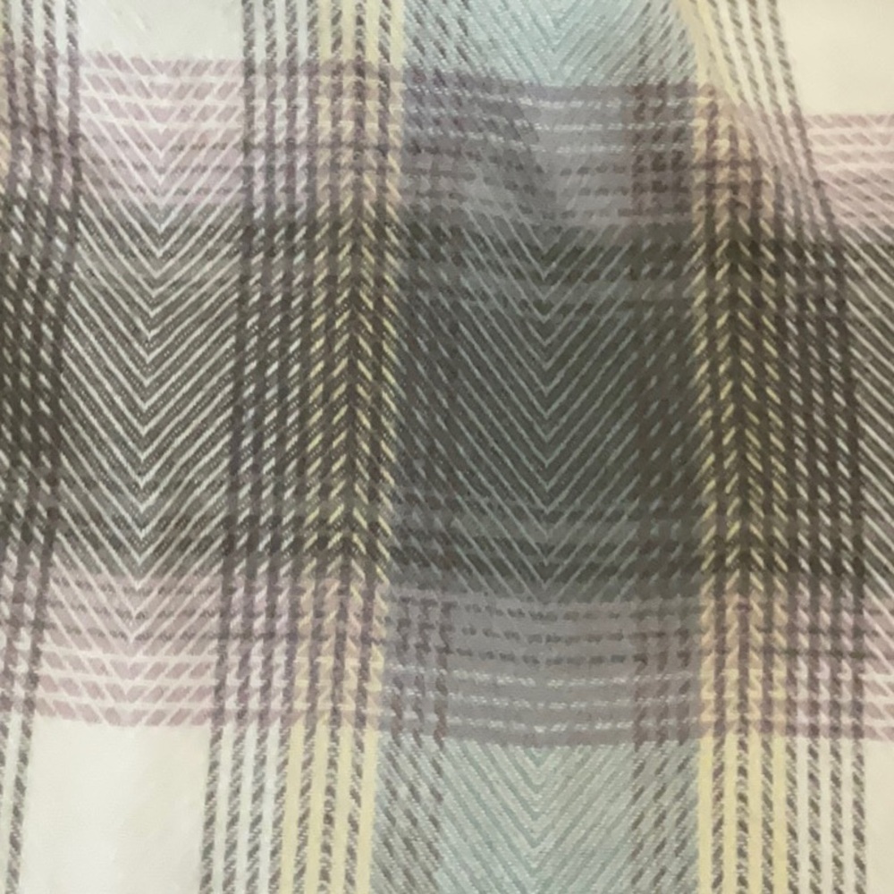 BDG Gray Plaid Button Down Shirt Size Small - Picture 7 of 7